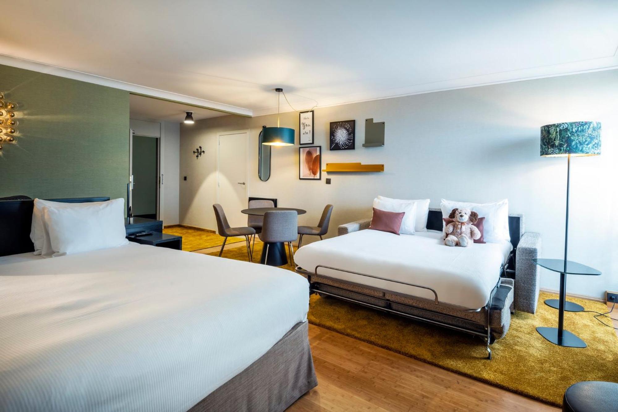 Premium King Room Sofa Bed,1663736297:JPEG